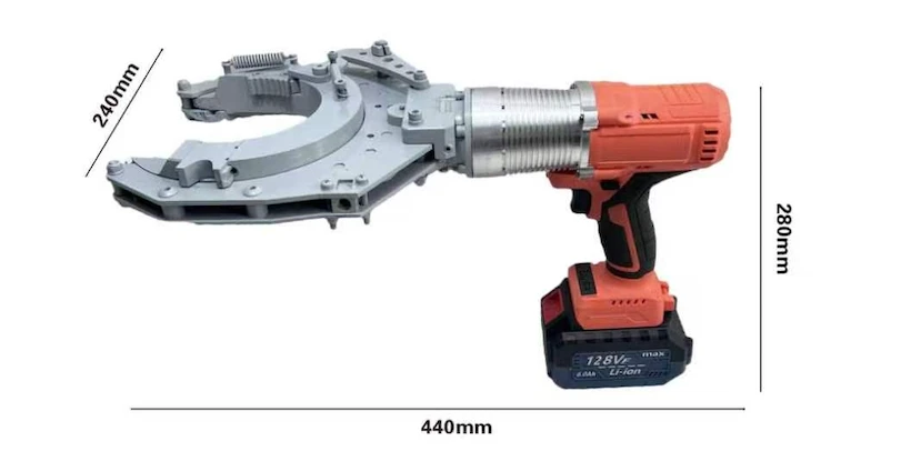 D115 akkumulátoros csőkulcs